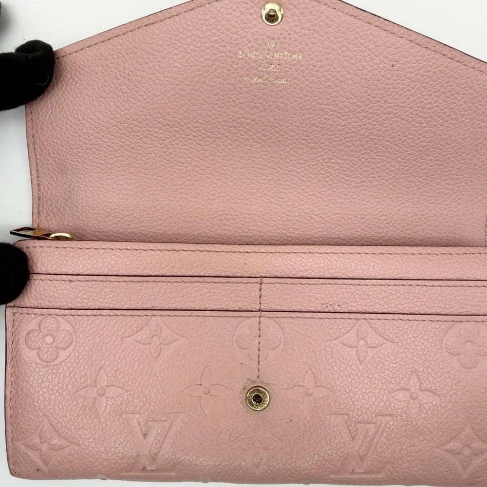 Louis Vuitton Poudre Empriente Sarah Wallet w/ Chain Blush Pink - Picture 3 of 16